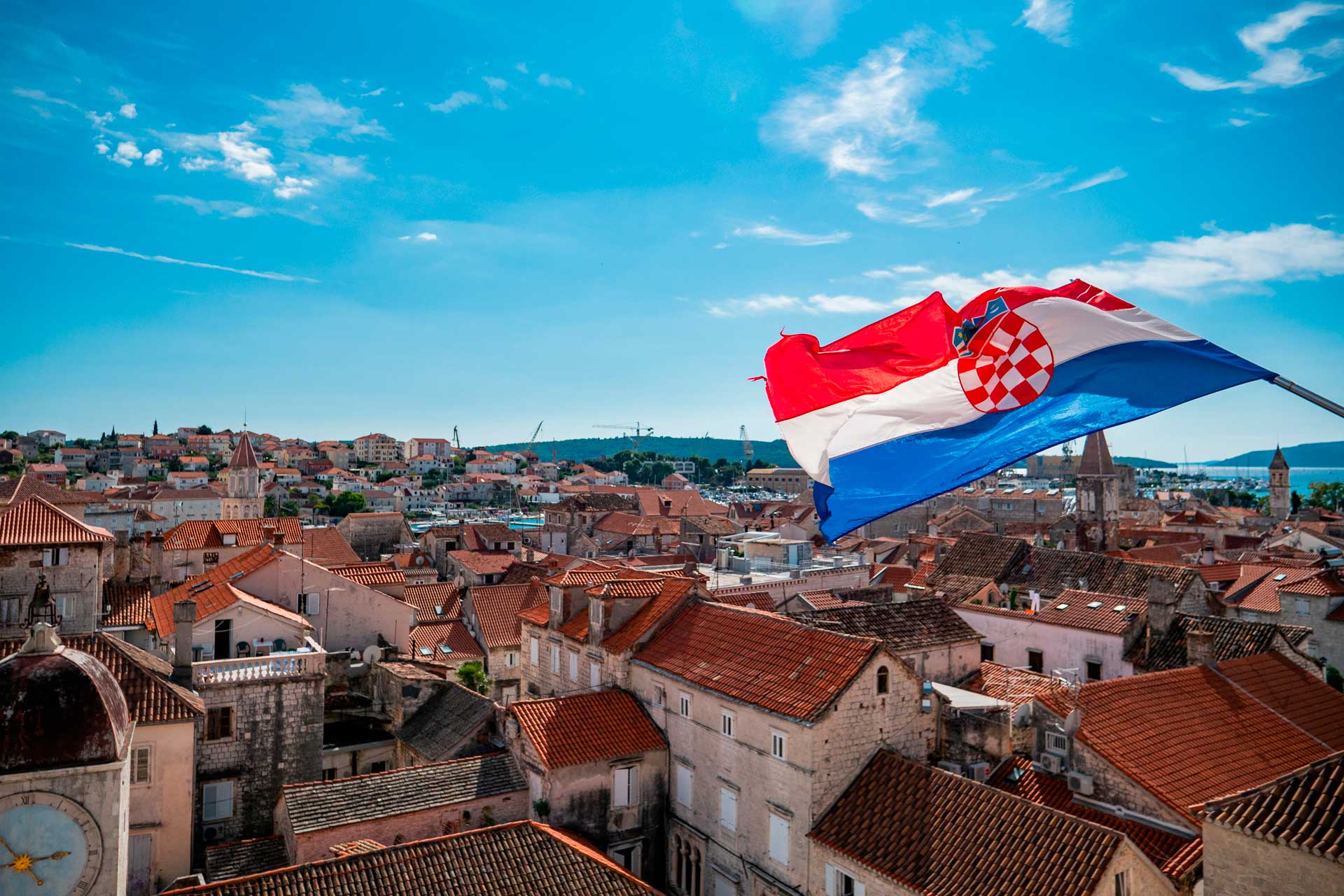 Croatian citizenship is a full legal status