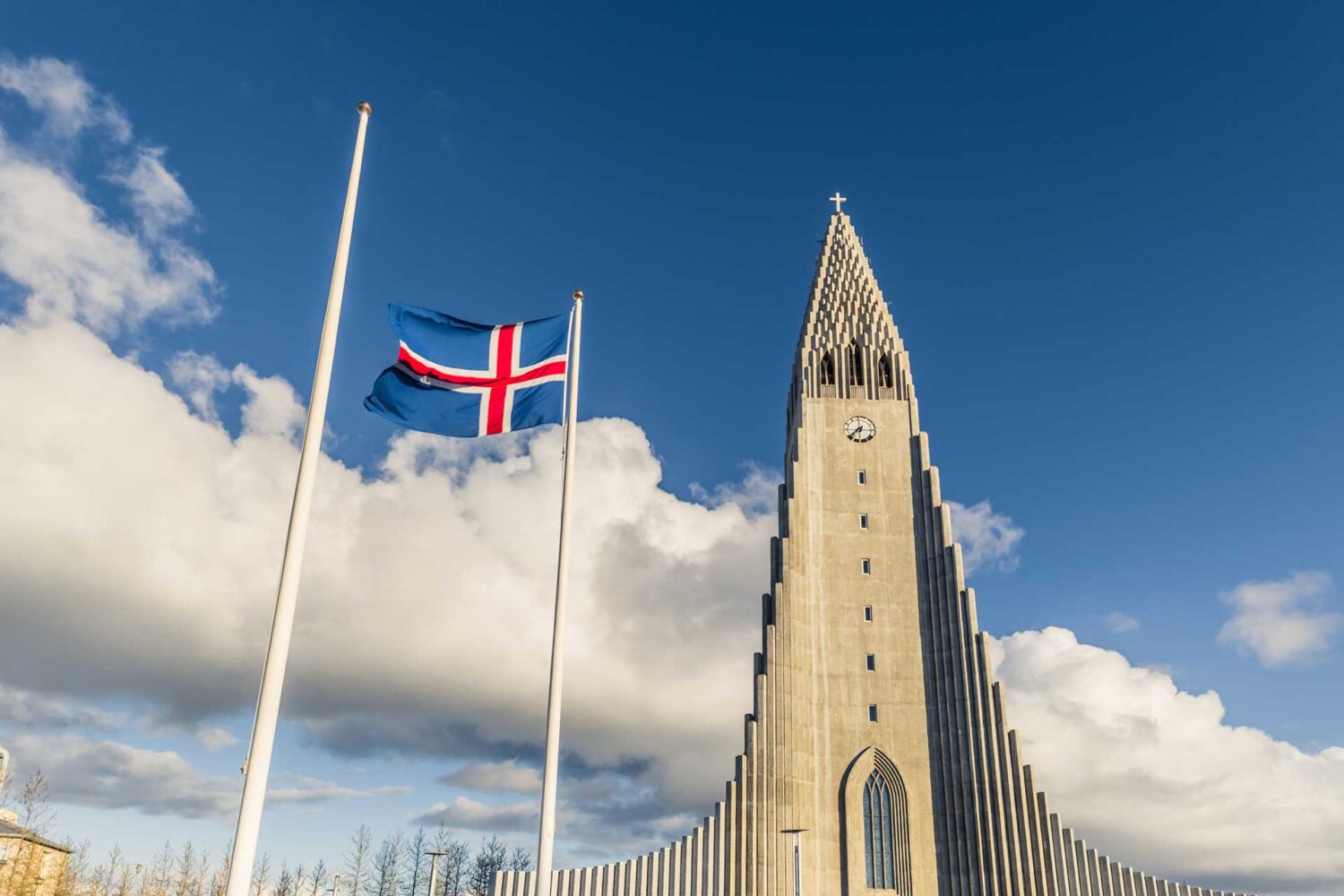 Icelandic citizenship is an official legal status